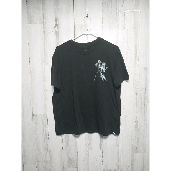Disney Nightmare Before Christmas Black Tee Size Large - Picture 1 of 4